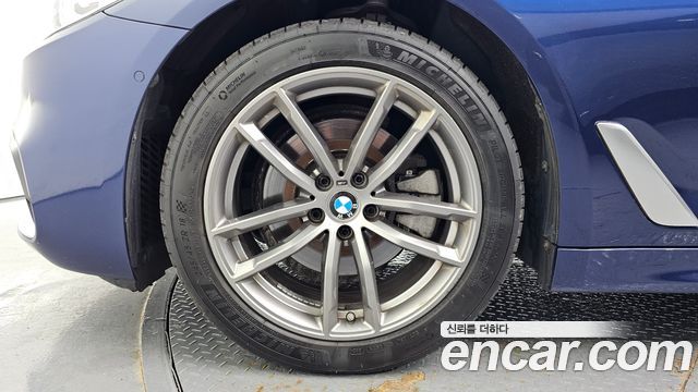 BMW 5-Series из Кореи Encar