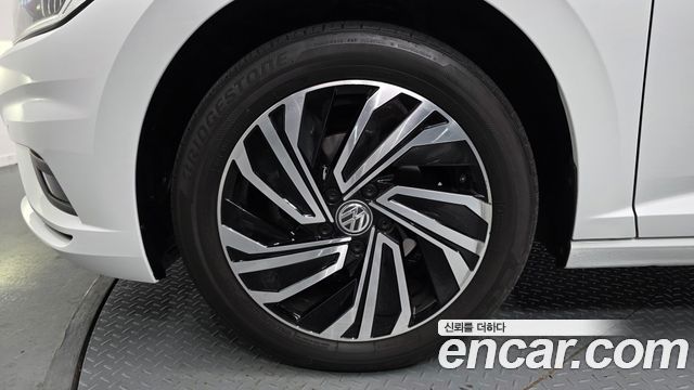Volkswagen Jetta из Кореи Encar