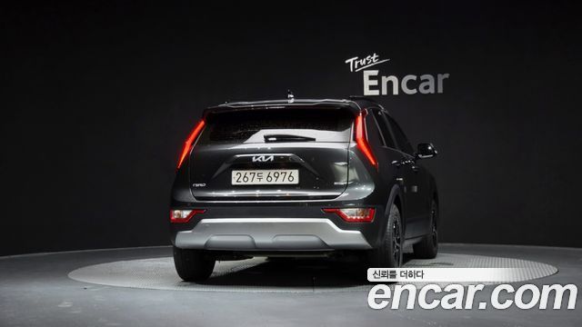 Kia Niro Trendy — пробег 101 842 км — фото 4 из 5