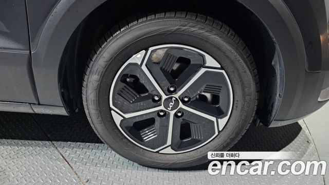 Kia Niro Trendy — пробег 101 842 км — фото 5 из 5