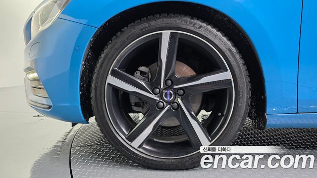 Volvo S60 из Кореи Encar