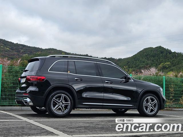 Mercedes-Benz GLB-Class GLB250 4MATIC — пробег 85 654 км — фото 2 из 5