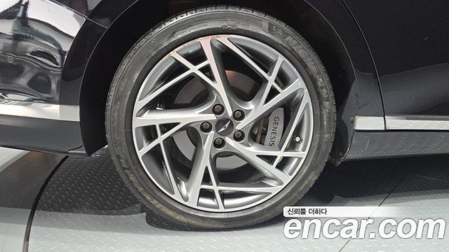 Genesis G90 из Кореи Encar