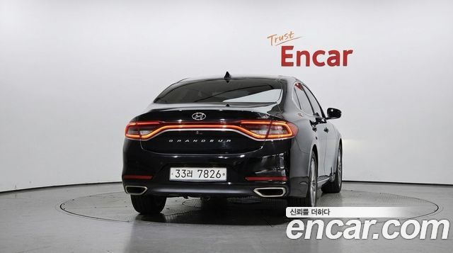 Hyundai Grandeur из Кореи Encar