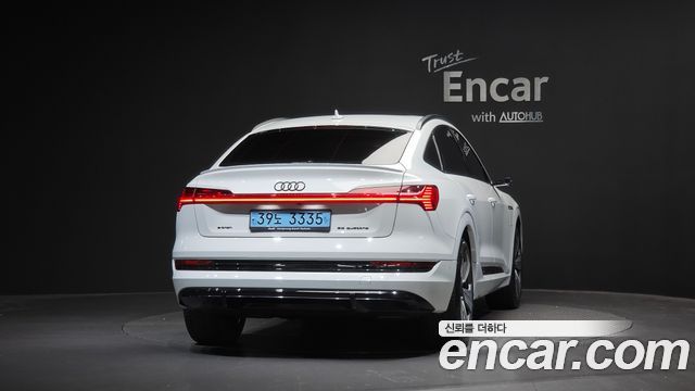 Audi e-tron из Кореи Encar