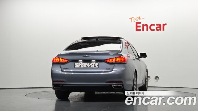 Hyundai Genesis из Кореи Encar