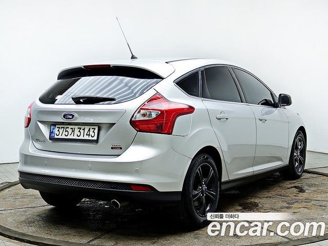 Ford Focus 2.0 Diesel Sport Hatchback 3rd — пробег 156 410 км — фото 4 из 5