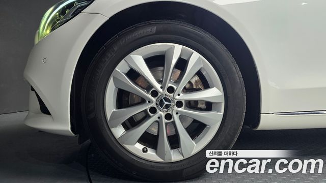 Mercedes-Benz C-Class из Кореи Encar