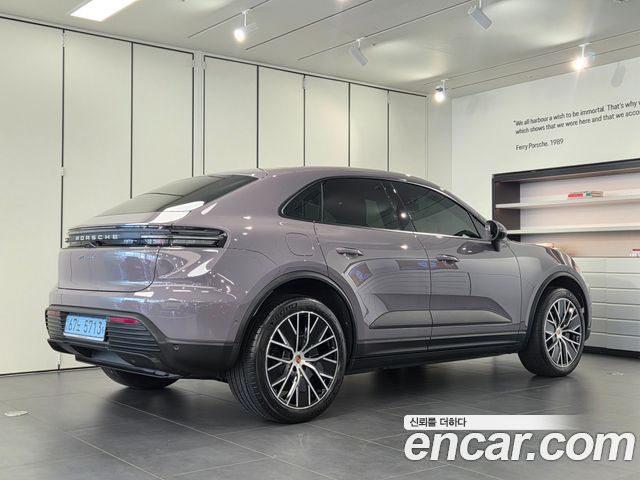 Porsche Macan из Кореи Encar
