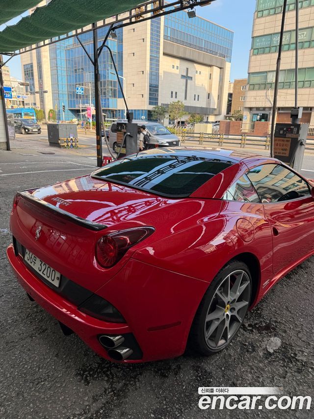 Ferrari California из Кореи Encar