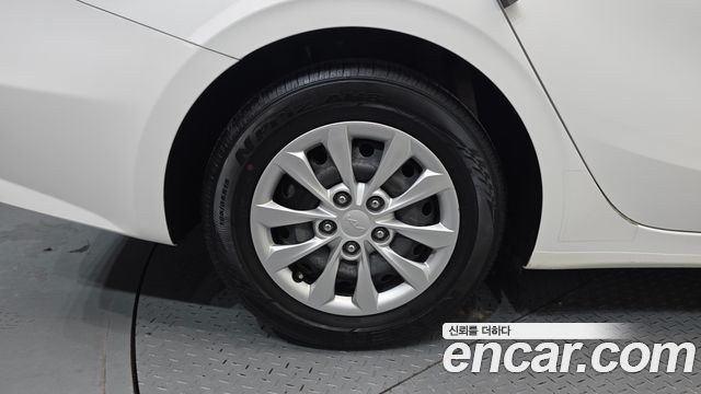 Kia K3 из Кореи Encar