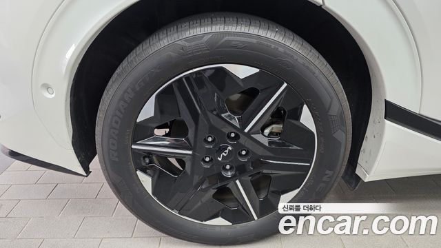 Kia EV6 из Кореи Encar