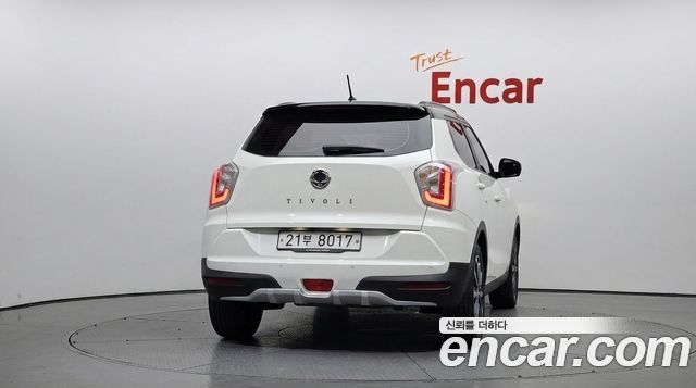 Ssangyong TIBOLI из Кореи Encar