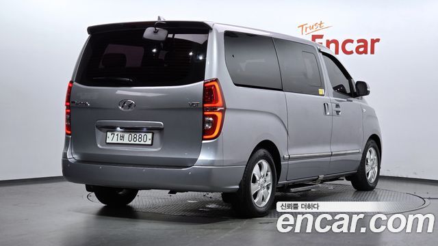 Hyundai Starex из Кореи Encar