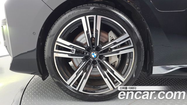 BMW 7-Series из Кореи Encar