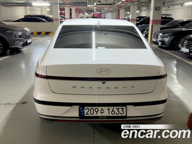 Hyundai Grandeur 2,5 Gasoline 2WD Exclusive — пробег 45 000 км — фото 5 из 5