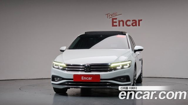 Volkswagen Passat 2.0 TDI Prestige — пробег 34 307 км — фото 3 из 5