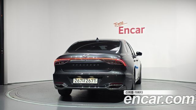 Hyundai Grandeur из Кореи Encar