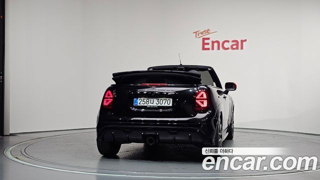 Mini Cooper Convertible JCW — пробег 18 403 км — фото 4 из 5