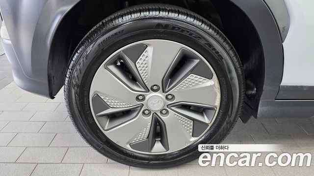 Hyundai Kona Premium — пробег 152 720 км — фото 5 из 5
