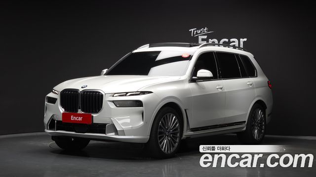 BMW X7 xDrive 40d Design Pure Excellence 6-Seater — пробег 40 270 км — фото 1 из 5