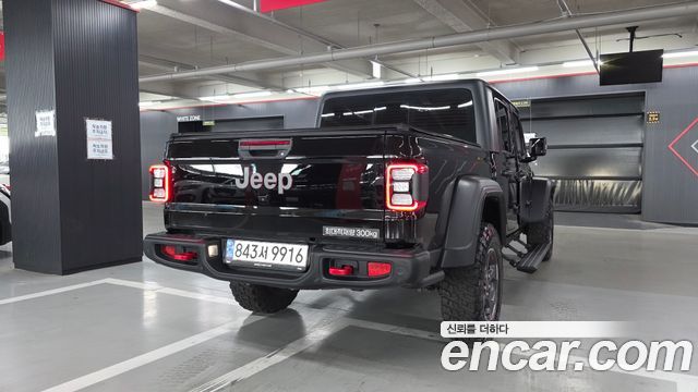 Jeep Gladiator 3.6 Rubicon — пробег 9 511 км — фото 4 из 5