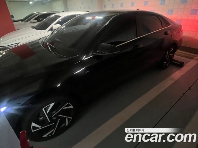Hyundai AVANTE Inspiration — пробег 32 574 км — фото 3 из 5
