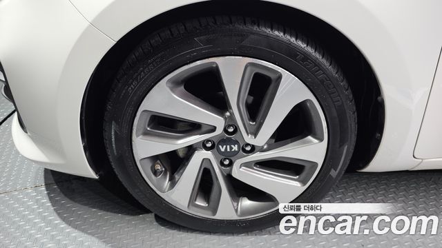 Kia pride из Кореи Encar