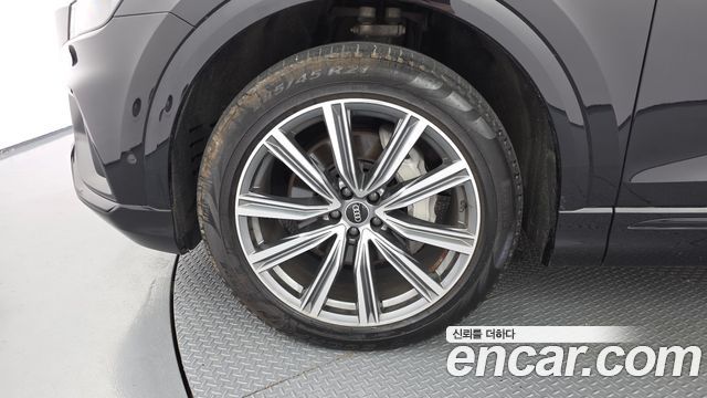 Audi Q8 из Кореи Encar