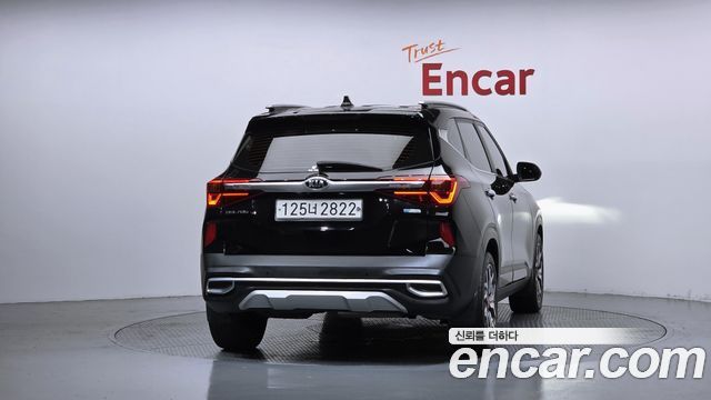 Kia Seltos из Кореи Encar