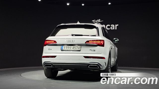 Audi Q5 40 TDI Quattro Premium — пробег 58 745 км — фото 4 из 5