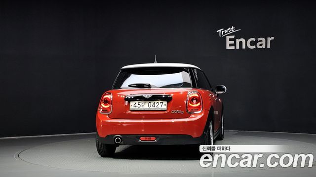 Mini Cooper Mid 3rd — пробег 83 716 км — фото 4 из 5