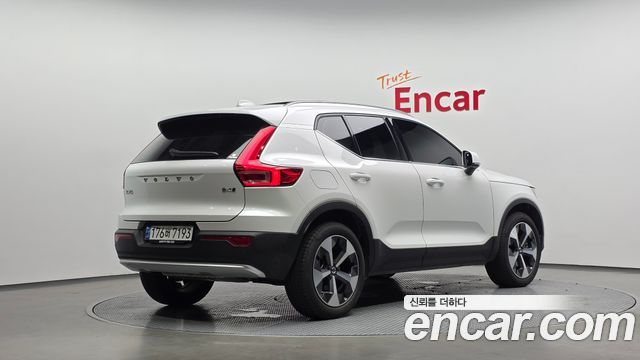 Volvo XC40 из Кореи Encar