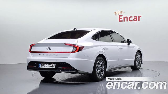 Hyundai Sonata 2.0 Premium Plus — пробег 34 780 км — фото 2 из 5