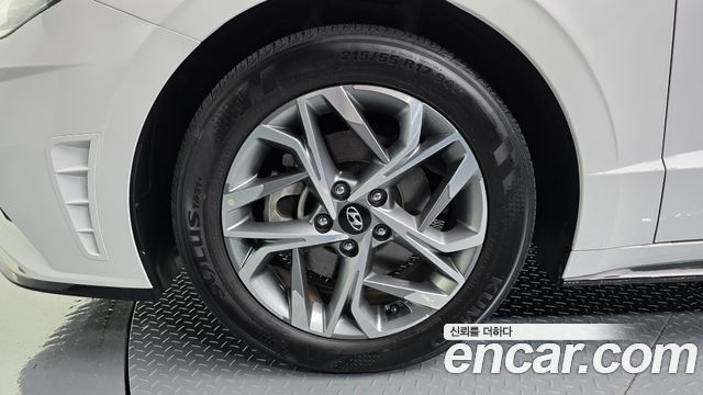 Hyundai Sonata 2.0 Premium Plus — пробег 34 780 км — фото 5 из 5