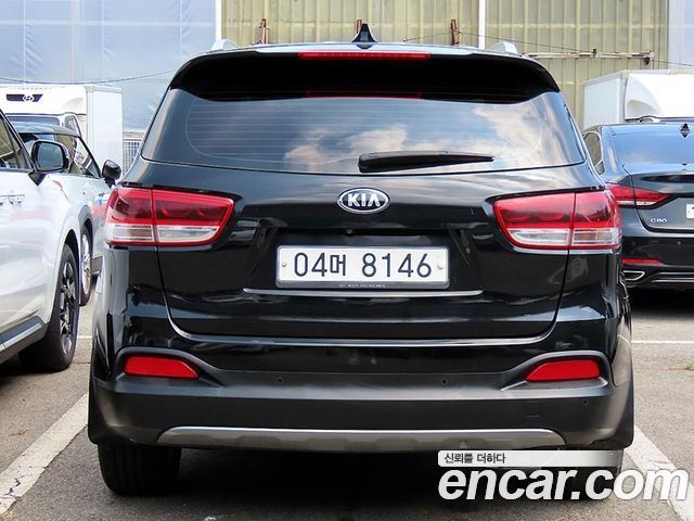 Kia Sorento Diesel 2.0 2WD Prestige — пробег 181 970 км — фото 4 из 5