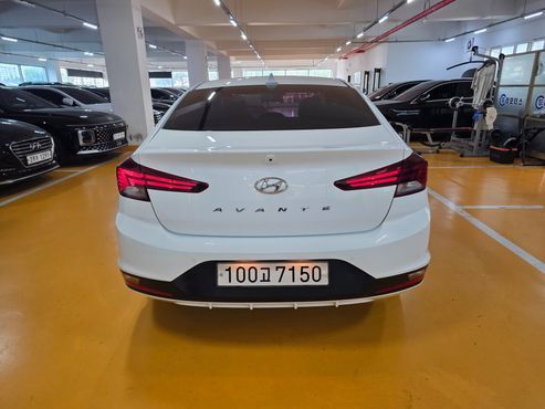 Hyundai AVANTE 1.6 LPi Smart(Rental) — пробег 127 078 км — фото 4 из 5