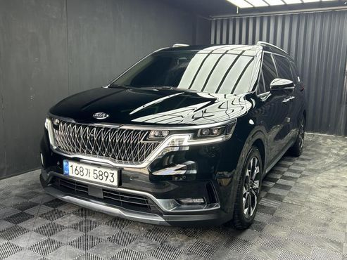 Kia Carnival 7-Seater Signature — пробег 63 999 км — фото 2 из 5