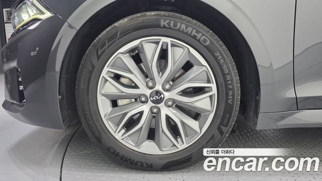 Kia K5 из Кореи Encar