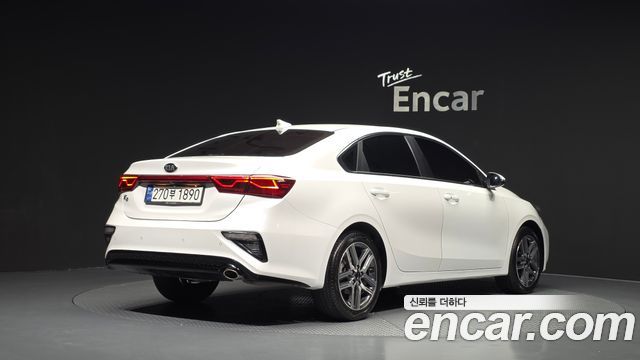 Kia K3 из Кореи Encar