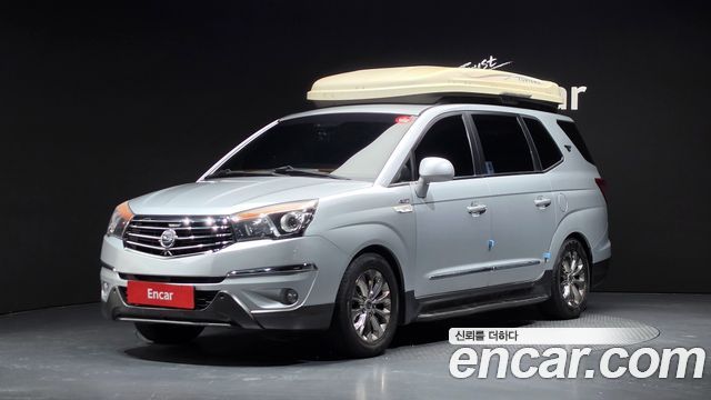 Ssangyong KORANDO 4WD RX 9-seater — пробег 121 434 км — фото 1 из 5