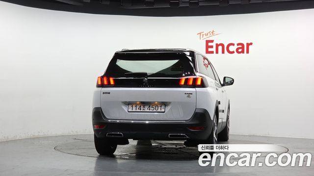 Peugeot 5008 из Кореи Encar