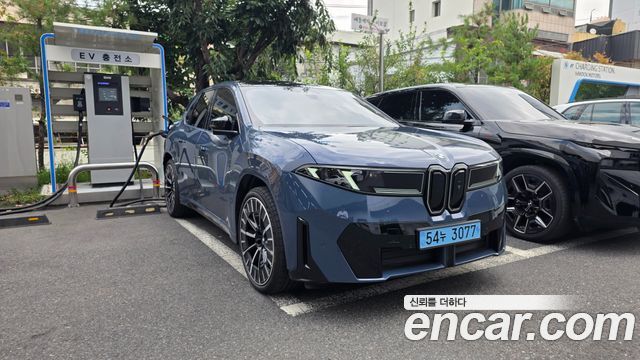 BMW iX3 50 xDrive M Sport Pro — пробег 1 000 км — фото 2 из 5