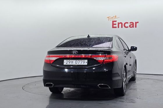 Hyundai Grandeur HG240 Modern Collection — пробег 175 534 км — фото 4 из 5