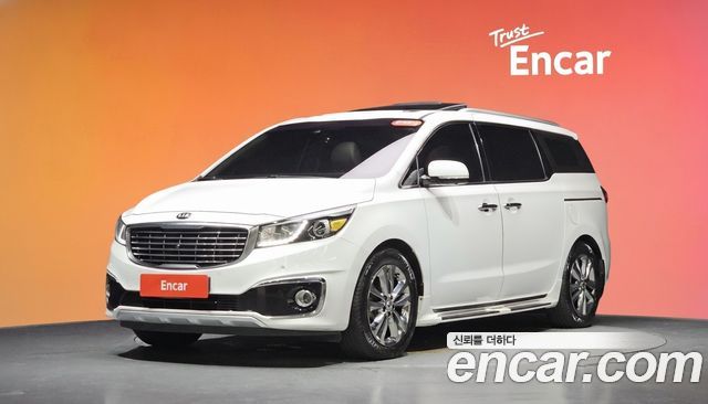 Kia Carnival 9-Seater Noblesse Special — пробег 157 454 км — фото 1 из 5