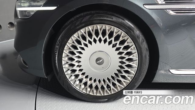 Genesis G90 из Кореи Encar