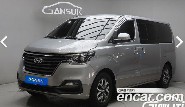 Hyundai Starex Urban 9-Seater Premium Spicial — пробег 52 000 км — фото 1 из 5