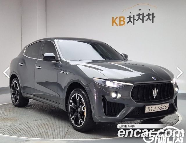 Maserati Levante из Кореи Encar
