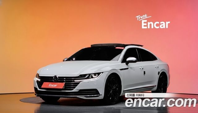 Volkswagen Arteon 2.0 TDI Prestige — пробег 102 215 км — фото 1 из 5