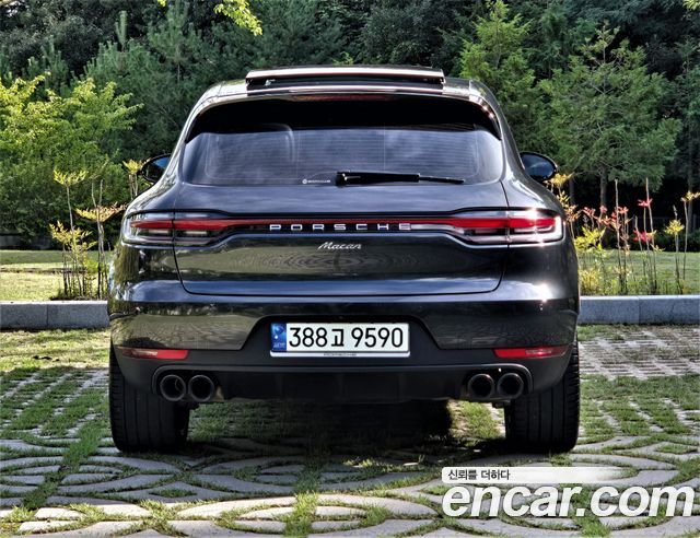 Porsche Macan из Кореи Encar